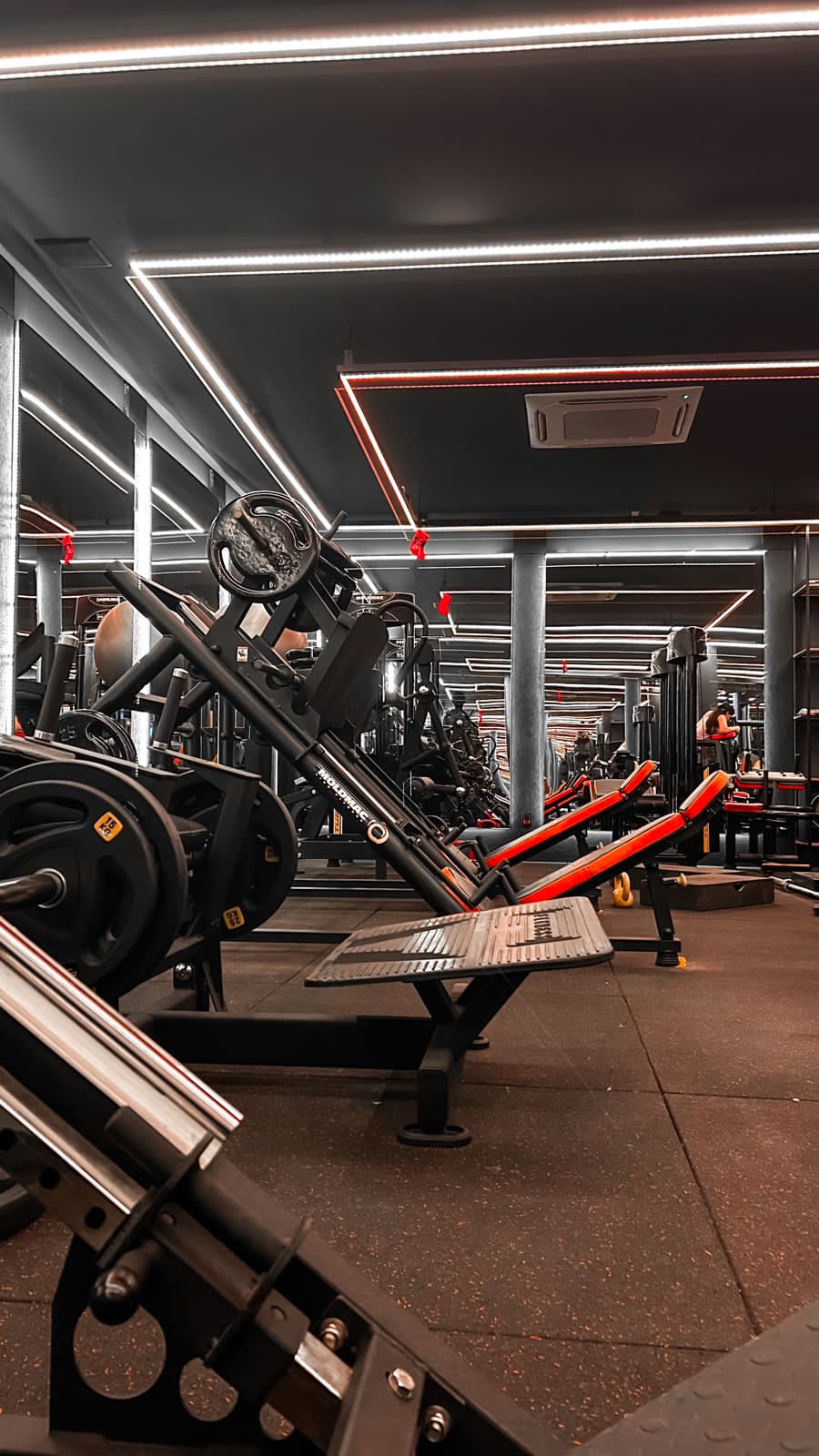 story-image